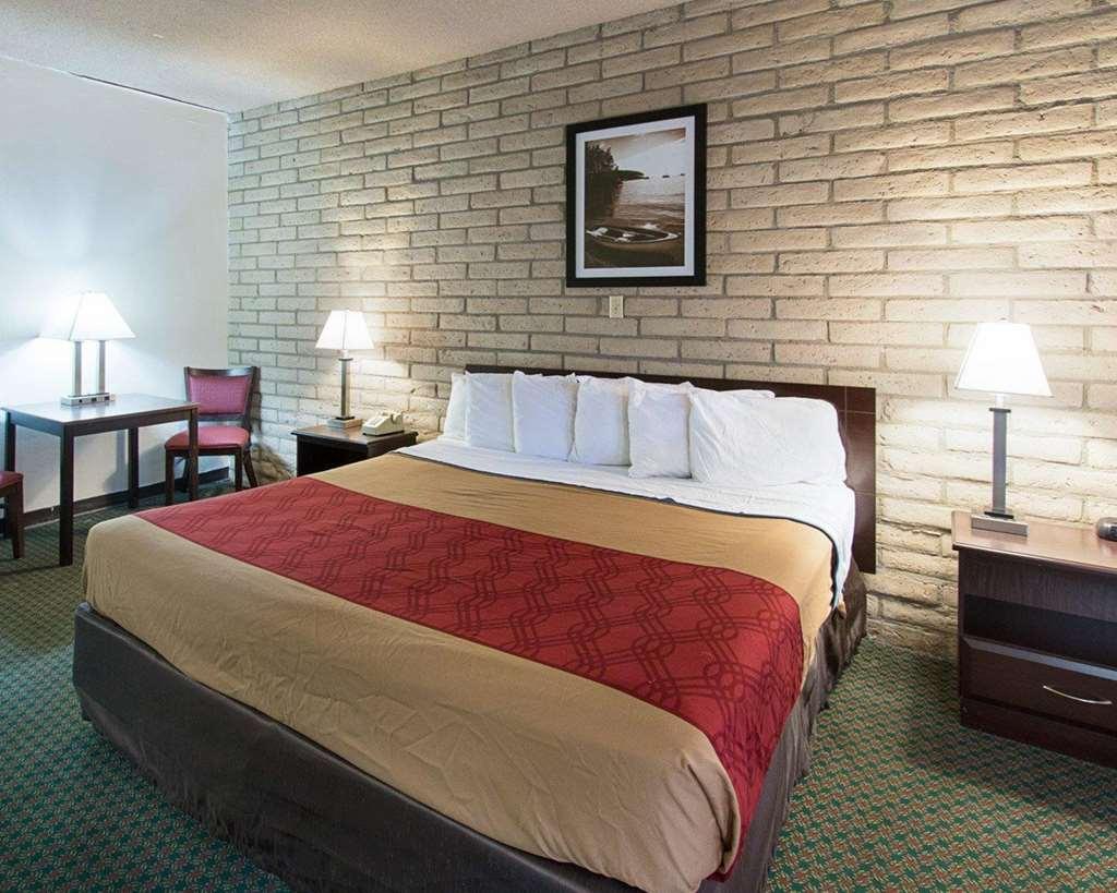 Econo Lodge Сан Анджело Номер фото