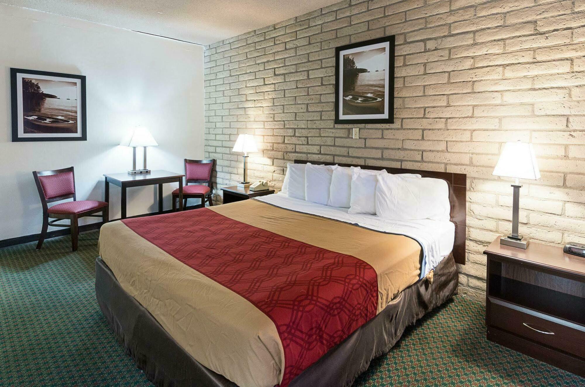 Econo Lodge Сан Анджело Экстерьер фото